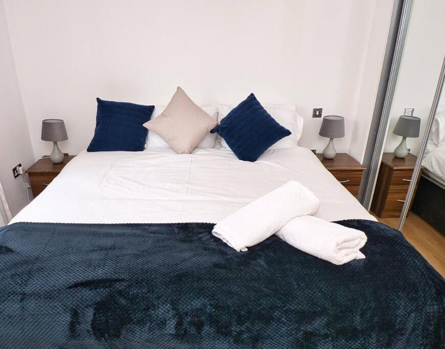 ברמינגהאם Lovely 1 Bedroom Apartment - Bham City Centre מראה חיצוני תמונה